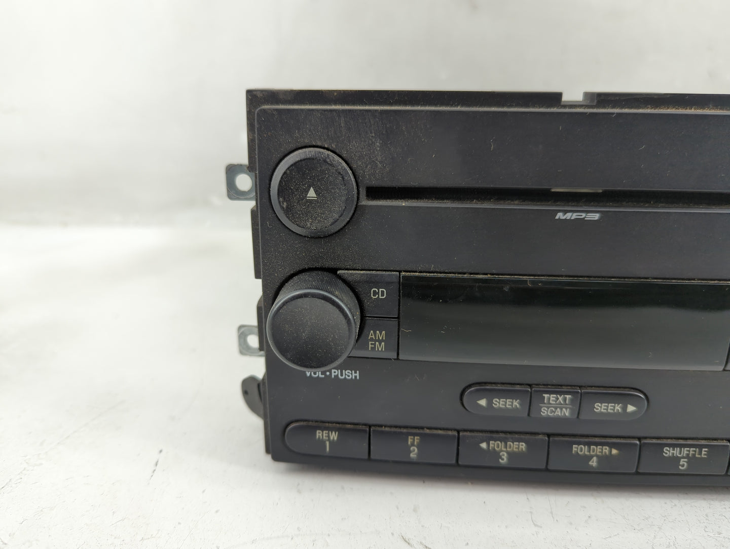 2007-2008 Ford F-150 Radio AM FM Cd Player Receiver Replacement P/N:7L3T 18C869 BK Fits Fits 2007 2008 OEM Used Auto Parts -