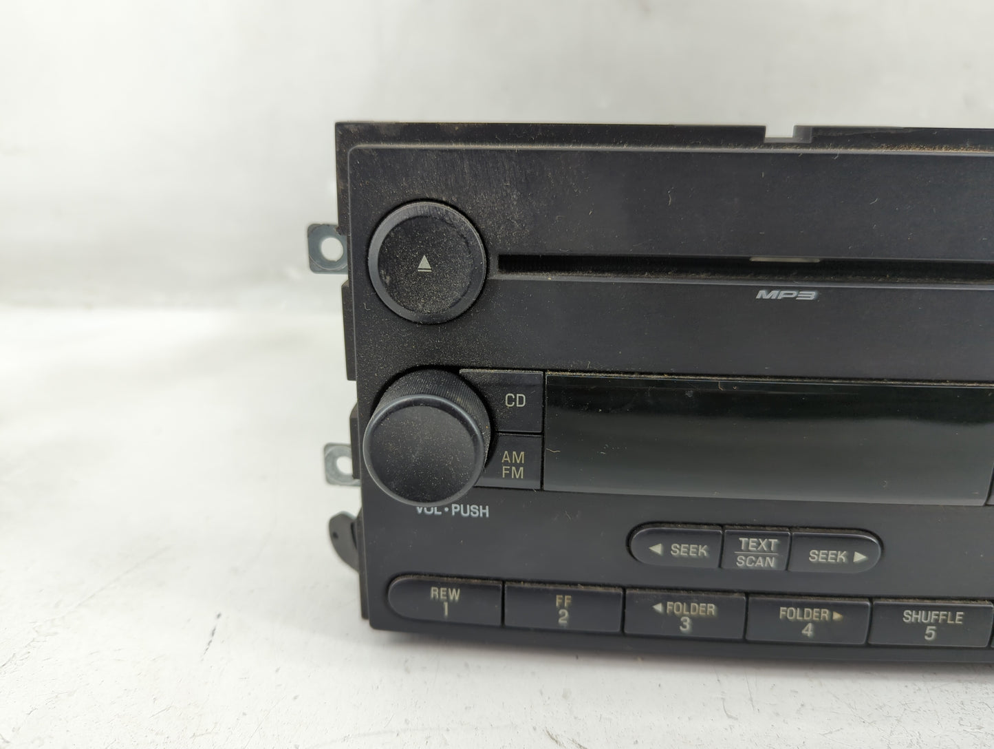 2007-2008 Ford F-150 Radio AM FM Cd Player Receiver Replacement P/N:7L3T 18C869 BK Fits Fits 2007 2008 OEM Used Auto Parts -