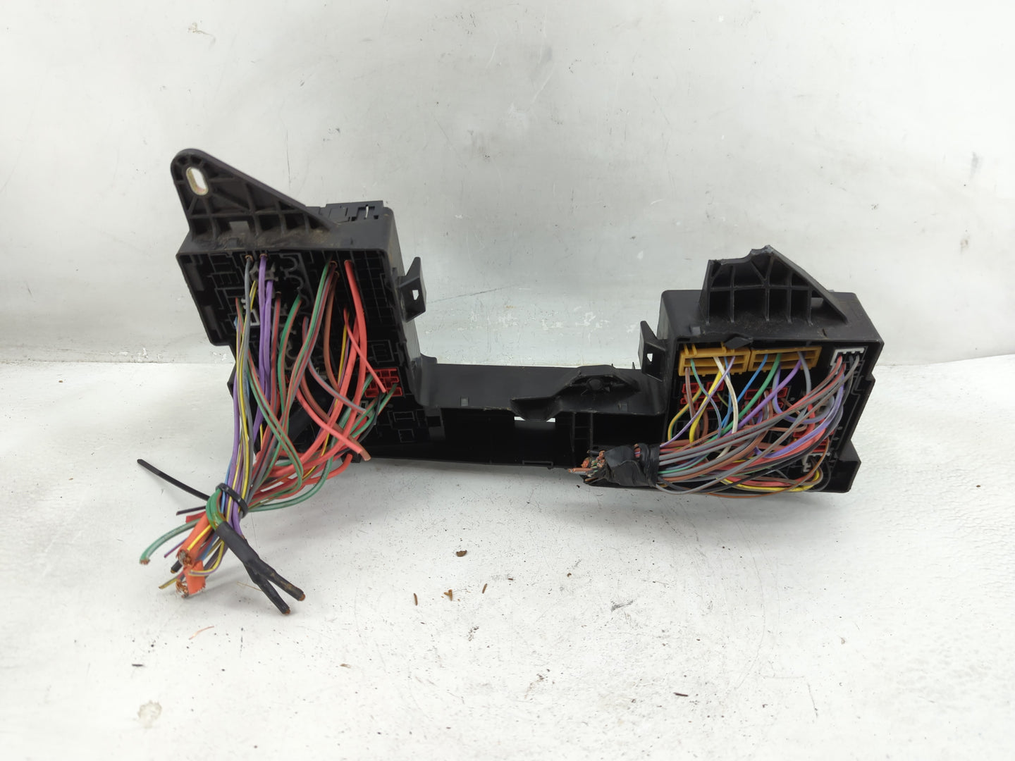 2007-2008 Ford F-150 Fusebox Fuse Box Panel Relay Module P/N:8X2T-14A075-AA 7154-9452-30, 82662-02660 Fits Fits 2007 2008 OE