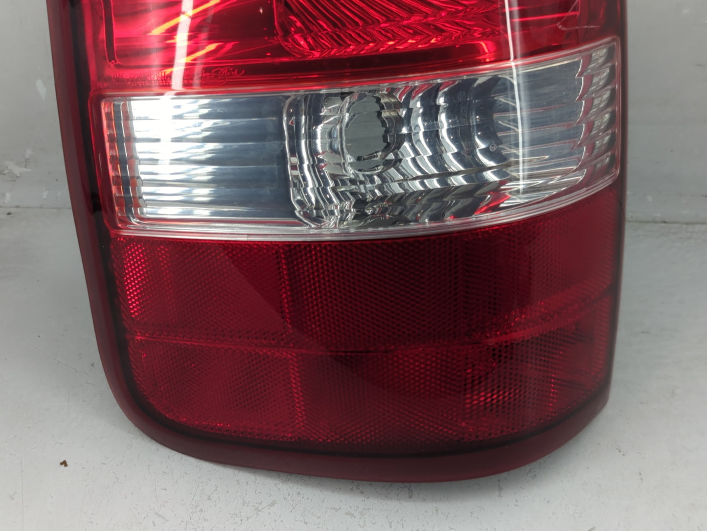2004-2008 Ford F-150 Tail Light Assembly Driver Left OEM Fits Fits 2004 2005 2006 2007 2008 OEM Used Auto Parts - Oemusedaut