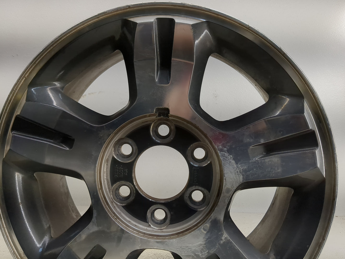 2007-2008 Ford F-150 Oem Wheel Rim 1356425 - Oemusedautoparts1.com
