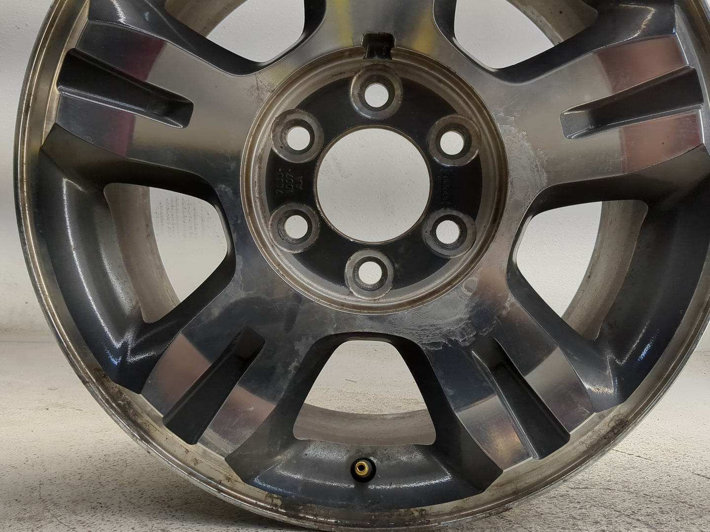 2007-2008 Ford F-150 Oem Wheel Rim 1356425 - Oemusedautoparts1.com