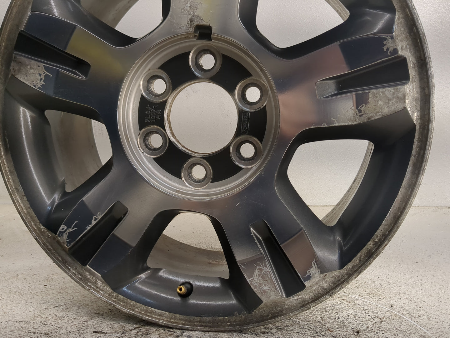 2007-2008 Ford F-150 Oem Wheel Rim 1356426 - Oemusedautoparts1.com