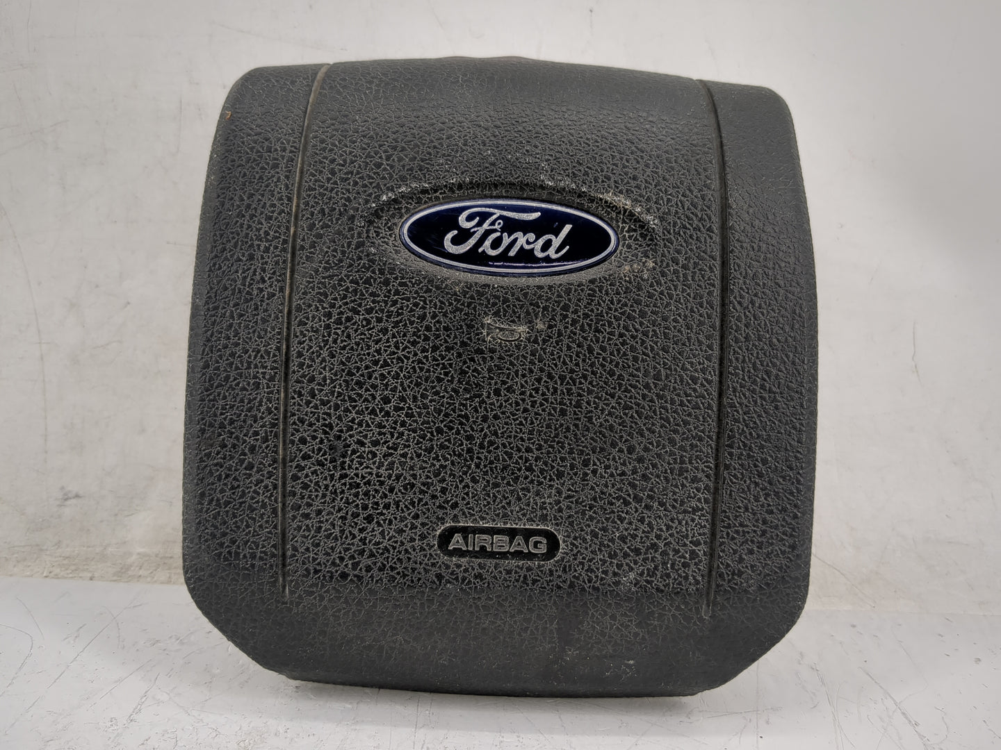 2004-2008 Ford F-150 Air Bag Driver Left Steering Wheel Mounted P/N:7L34 152043B13 CB Fits Fits 2004 2005 2006 2007 2008 OEM