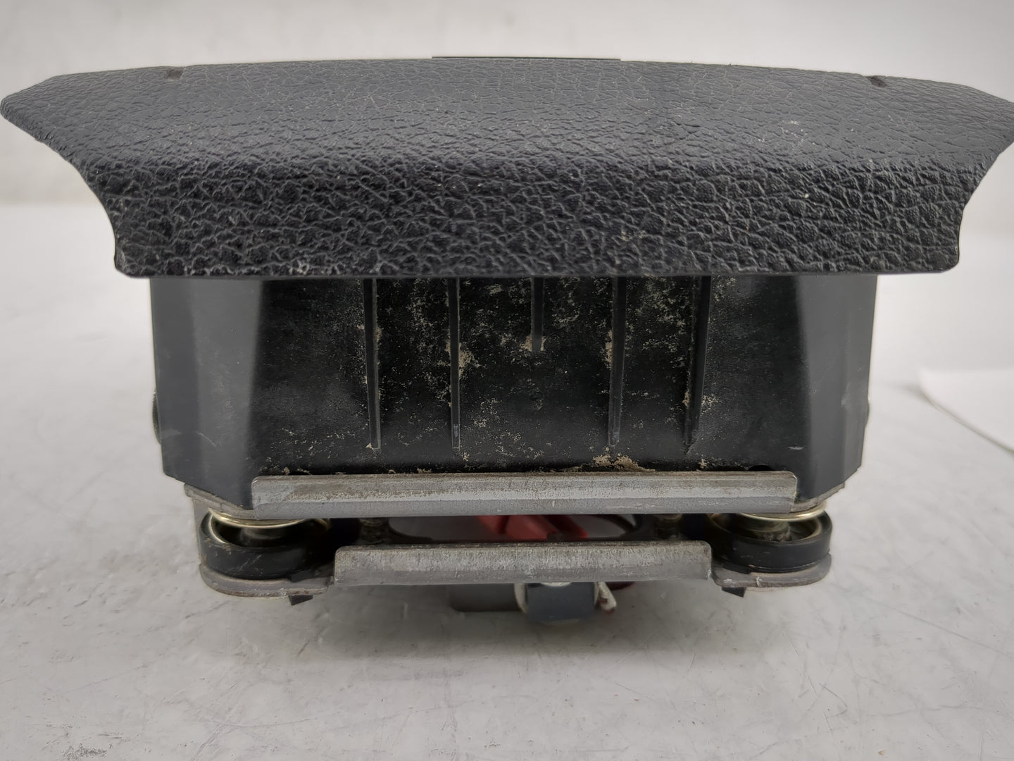 2004-2008 Ford F-150 Air Bag Driver Left Steering Wheel Mounted P/N:7L34 152043B13 CB Fits Fits 2004 2005 2006 2007 2008 OEM