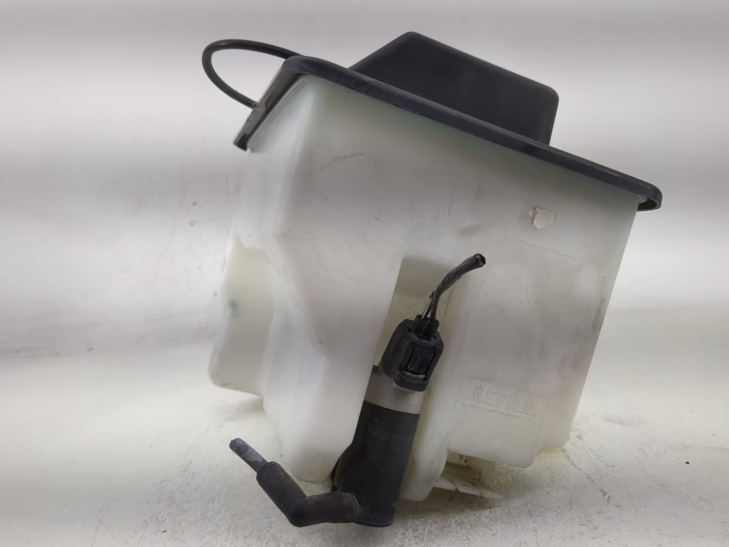 2007-2008 Ford F-150 Windshield Washer Fluid Reservoir Bottle Oem - Oemusedautoparts1.com
