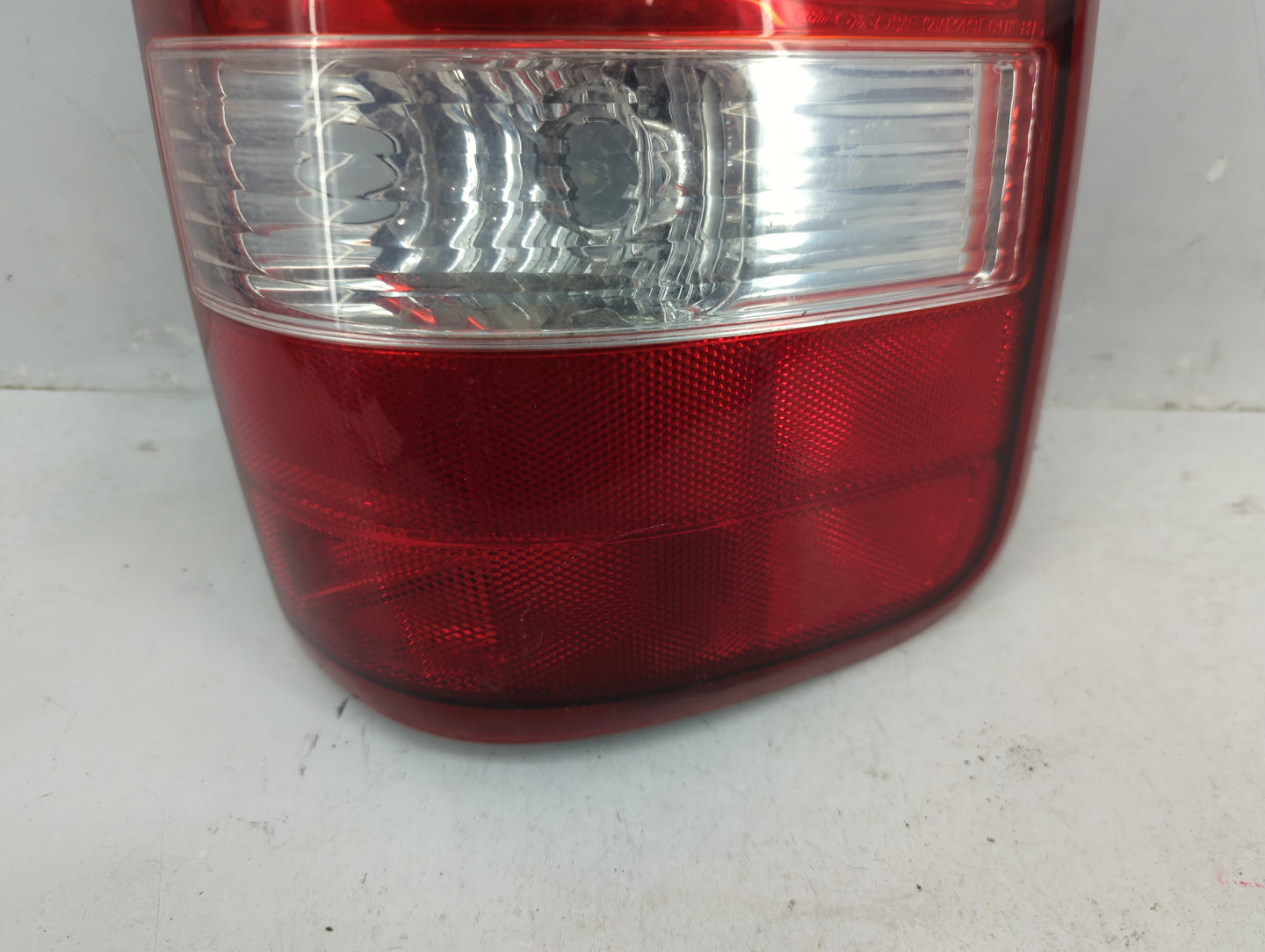 2004-2009 Ford F-150 Tail Light Assembly Passenger Right OEM Fits Fits 2004 2005 2006 2007 2008 2009 OEM Used Auto Parts - O