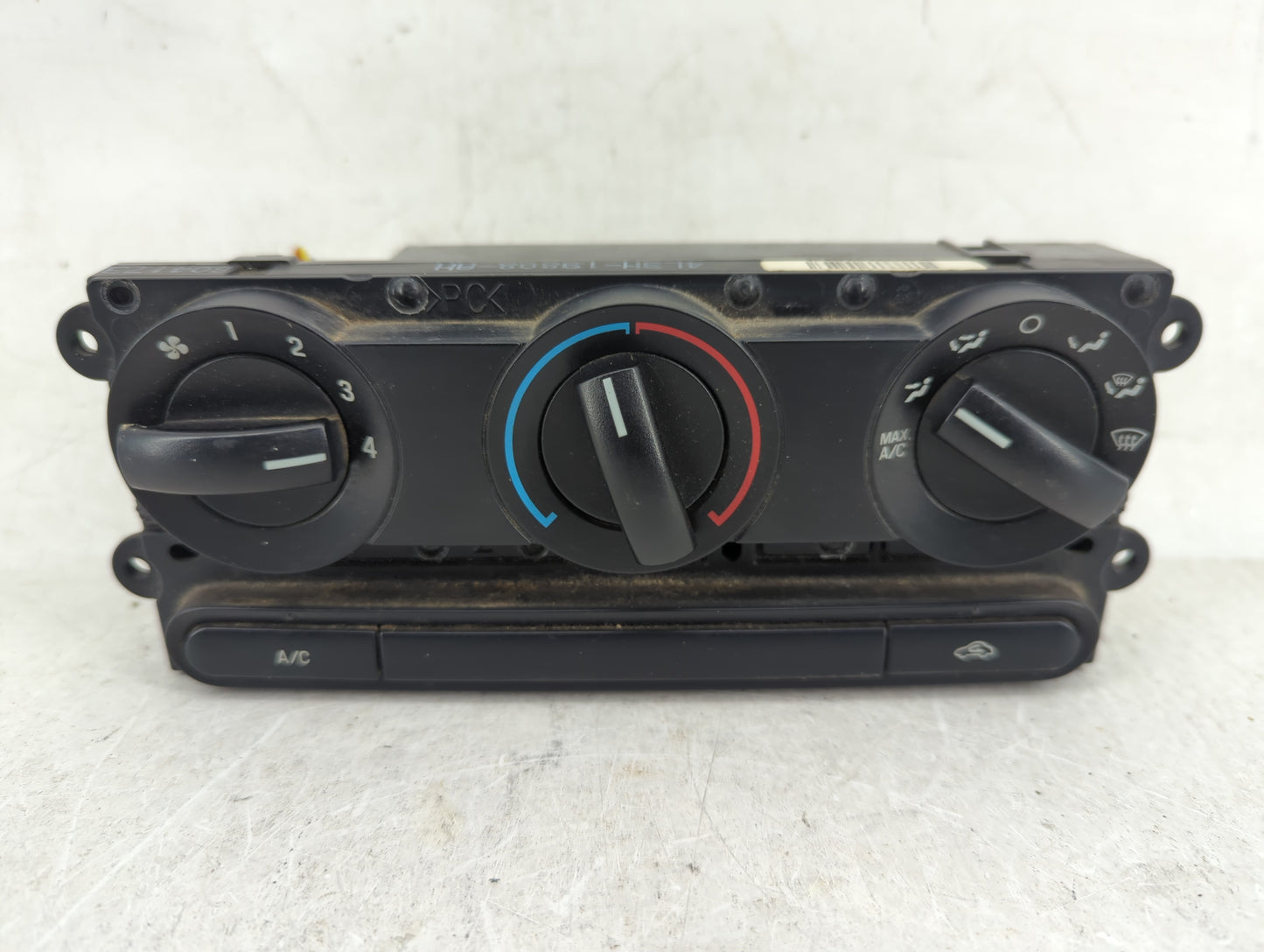 2004-2008 Ford F-150 Climate Control Module Temperature AC/Heater Replacement P/N:AL3H-19808-AH 4L3H-19808-AH Fits OEM Used 