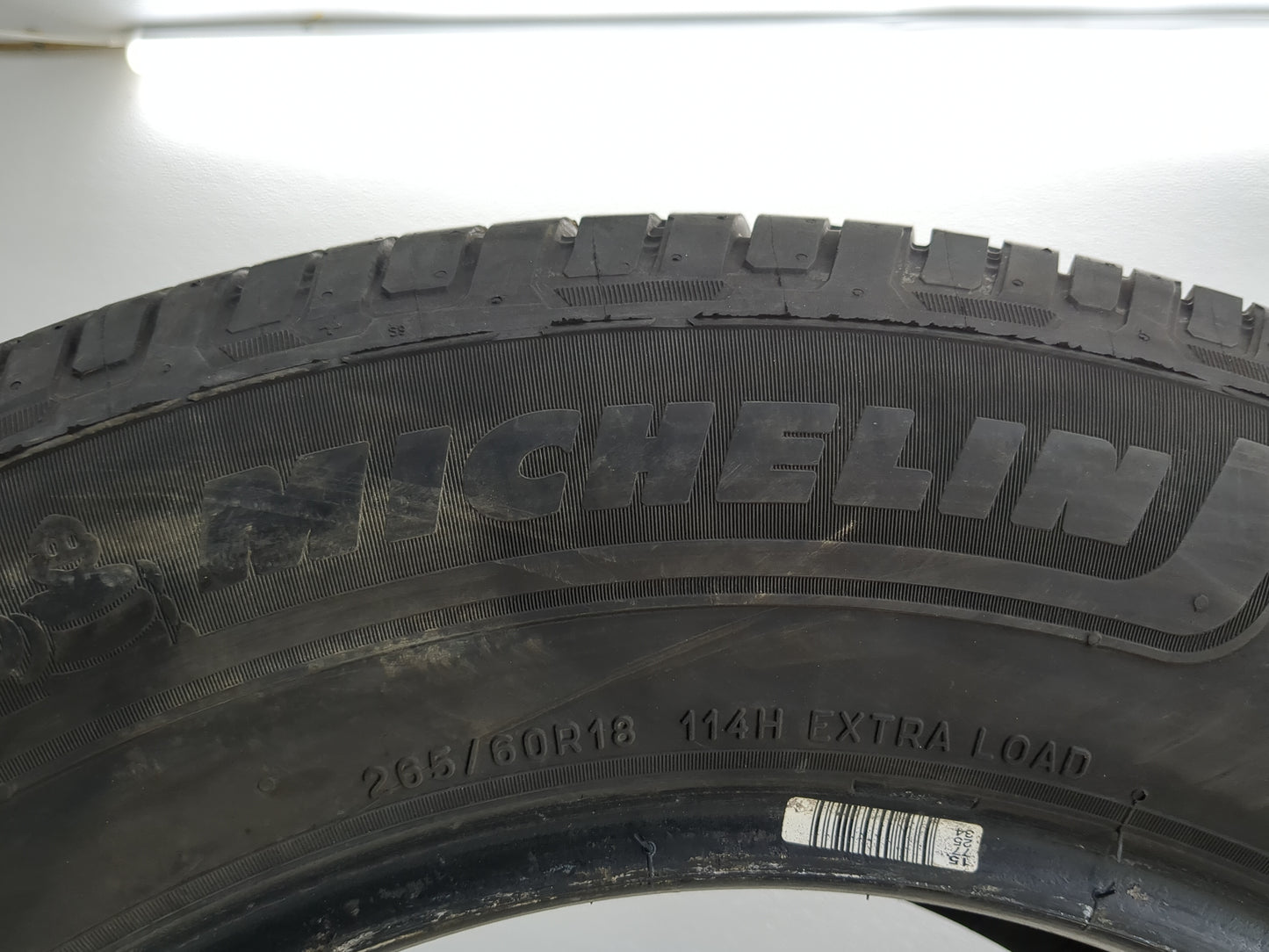 Used Tire 265/60R18 MICHELIN DEFENDER LTX M/S2 114H - Tread Depth 10/32 - Oemusedautoparts1.com