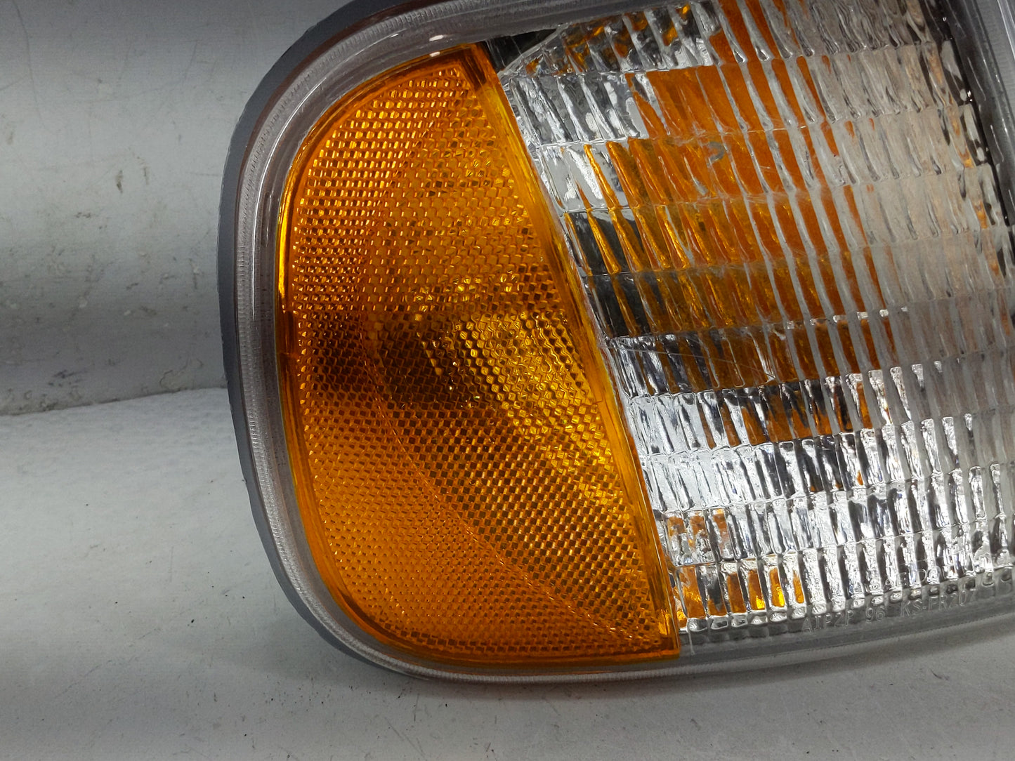 2008 Ford F-150 Driver Left Rear Side Marker - Oemusedautoparts1.com