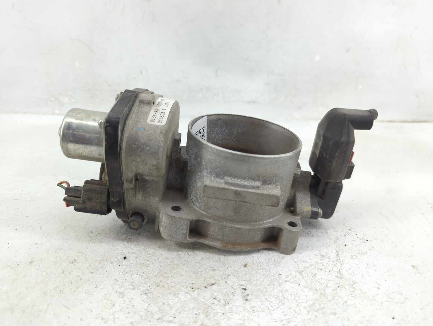 2004-2010 Ford F-150 Throttle Body Fits Fits 2004 2005 2006 2007 2008 2009 2010 OEM Used Auto Parts - Oemusedautoparts1.com