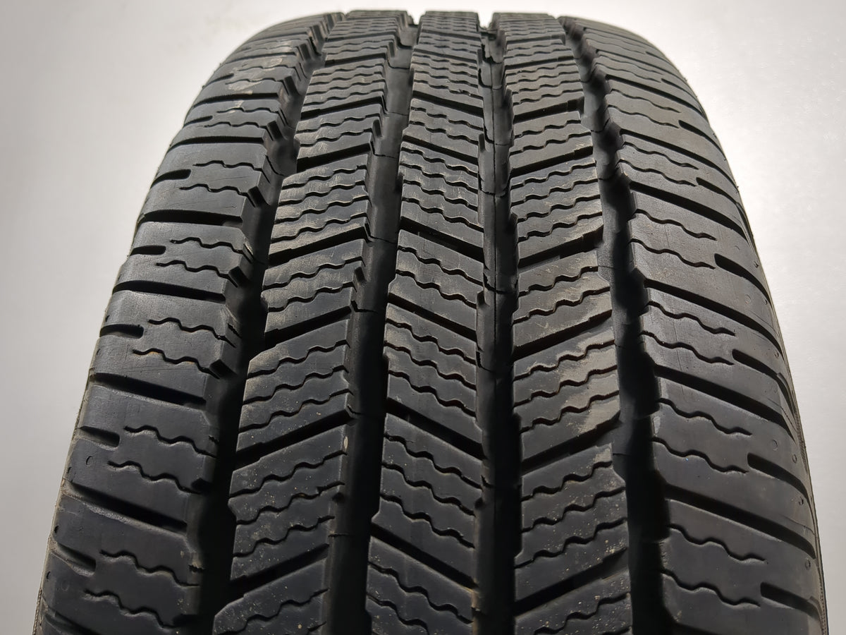 Used Tire 265/60R18 MICHELIN DEFENDER LTX M/S2 114H - Tread Depth 10/32 - Oemusedautoparts1.com