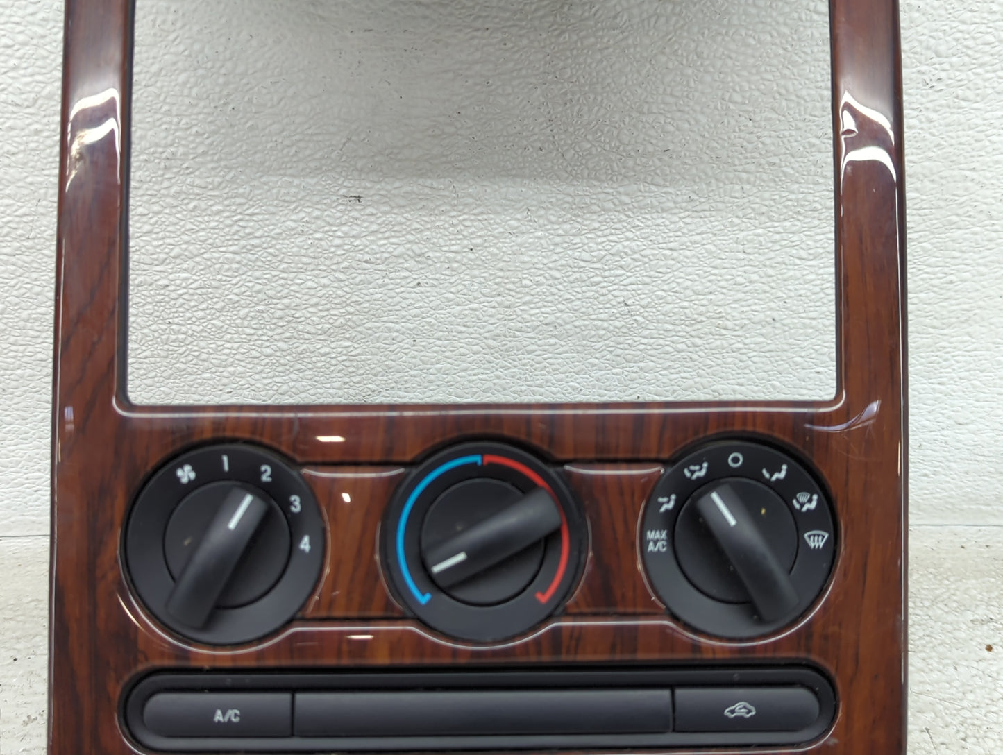 2004-2008 Ford F-150 Climate Control Module Temperature AC/Heater Replacement P/N:6L302TA3JA6 Fits Fits 2004 2005 2006 2007 