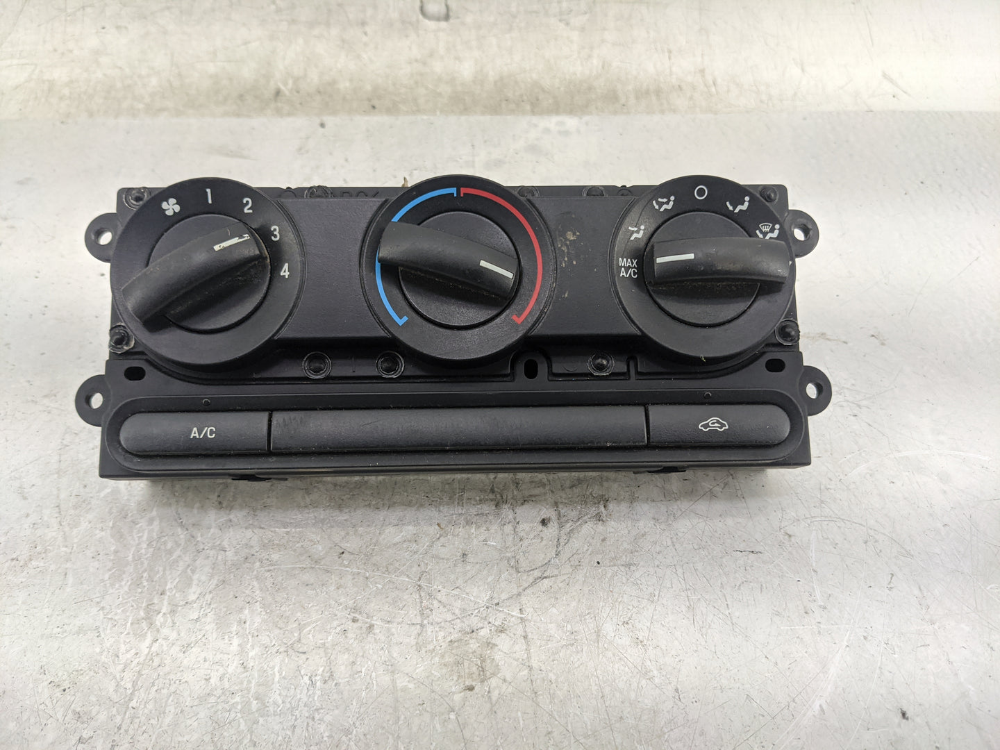 2004-2008 Ford F-150 Climate Control Module Temperature AC/Heater Replacement P/N:4L3H-19808-AH Fits Fits 2004 2005 2006 200