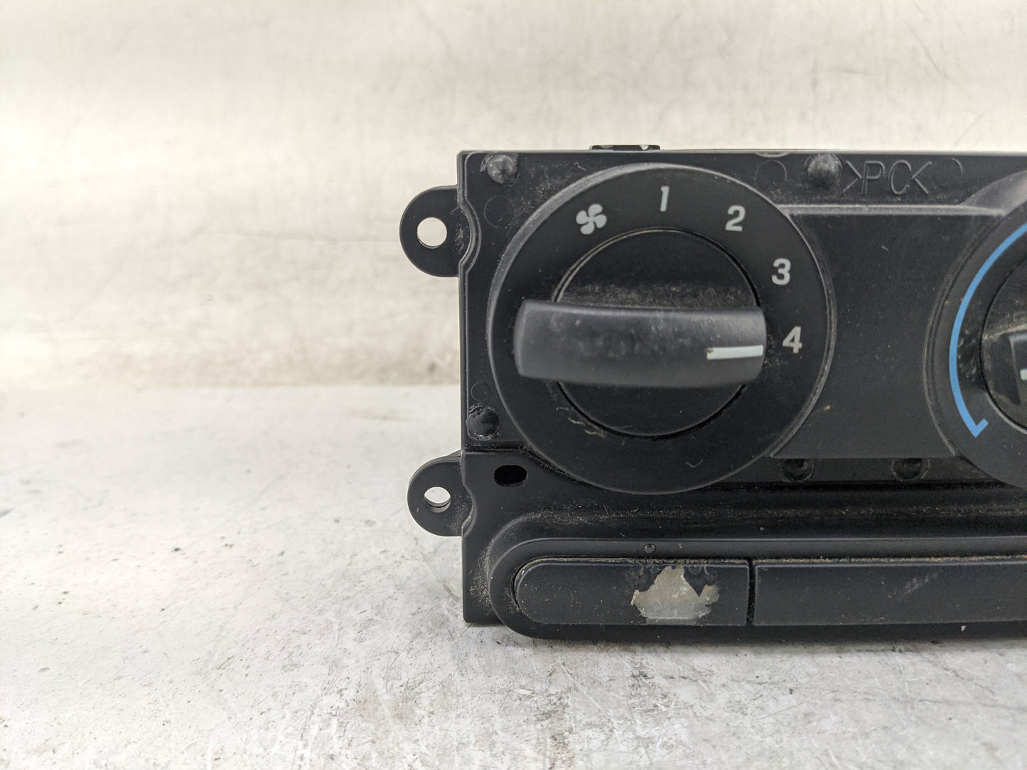 2004-2008 Ford F-150 Climate Control Module Temperature AC/Heater Replacement P/N:4L3H-19808-AH Fits Fits 2004 2005 2006 200
