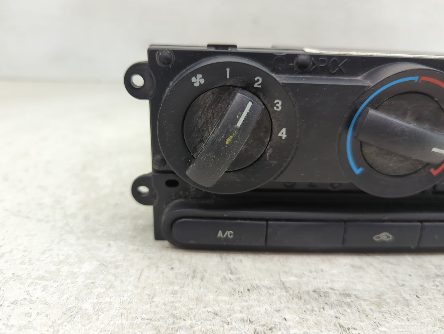 2004-2008 Ford F-150 Climate Control Module Temperature AC/Heater Replacement P/N:4L3H-19808-BH Fits Fits 2004 2005 2006 200