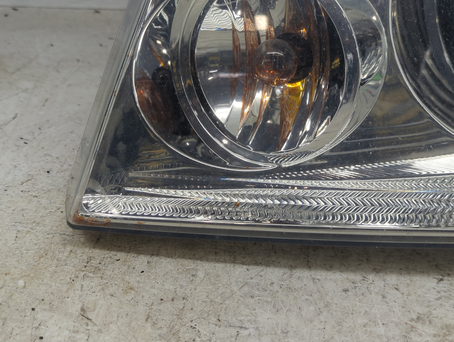 2007-2008 Ford F-150 Driver Left Oem Head Light Headlight Lamp - Oemusedautoparts1.com