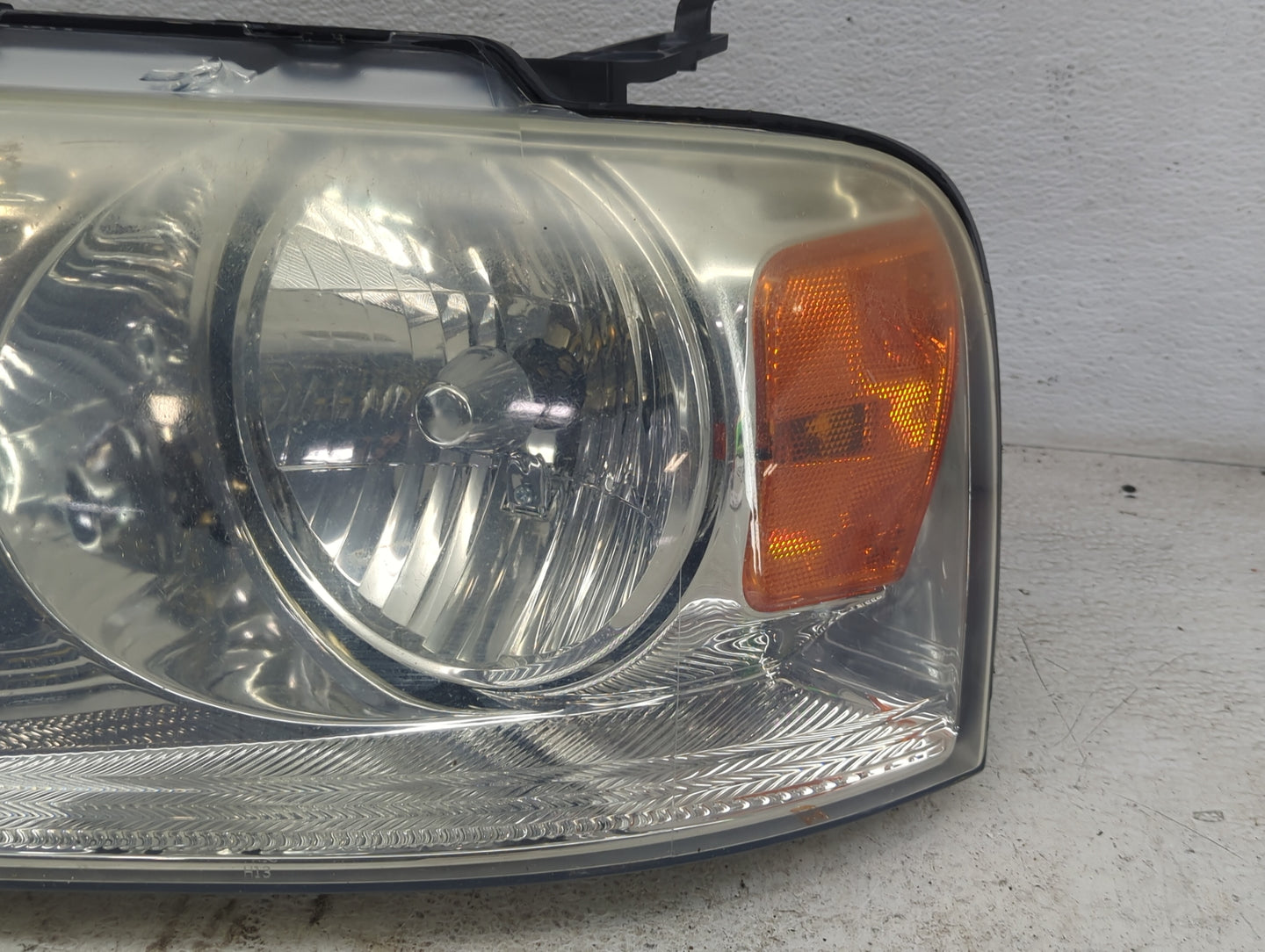 2007-2008 Ford F-150 Driver Left Oem Head Light Headlight Lamp - Oemusedautoparts1.com