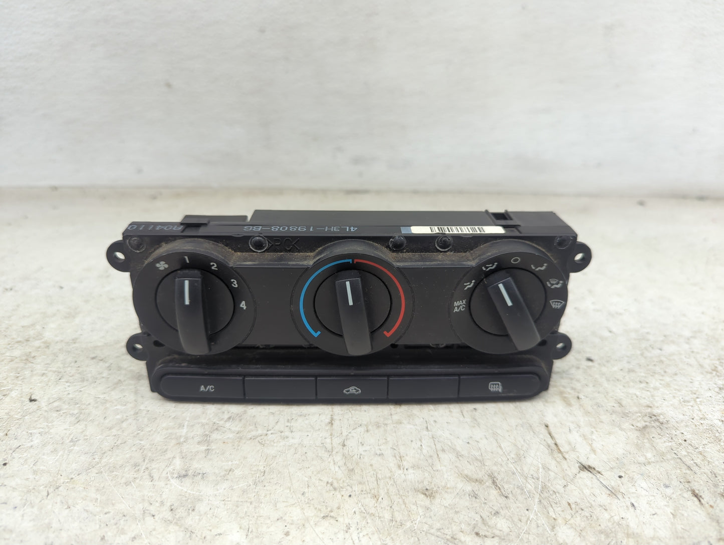 2004-2008 Ford F-150 Climate Control Module Temperature AC/Heater Replacement P/N:4L3H-19808-BG Fits Fits 2004 2005 2006 200