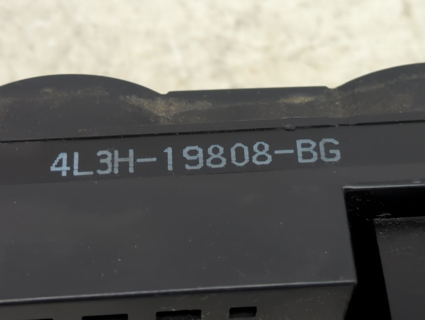 2004-2008 Ford F-150 Climate Control Module Temperature AC/Heater Replacement P/N:4L3H-19808-BG Fits Fits 2004 2005 2006 200