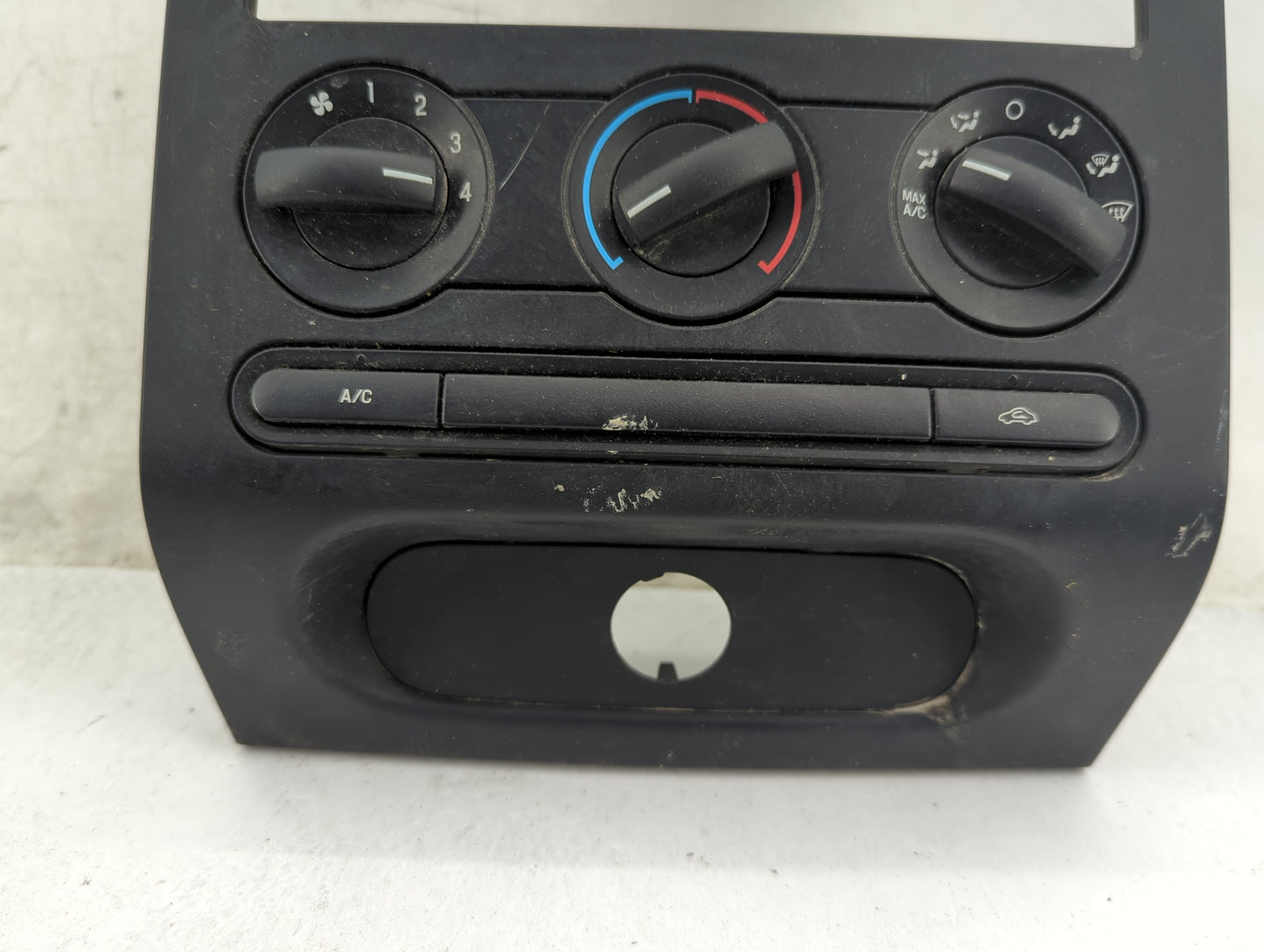 2004-2008 Ford F-150 Climate Control Module Temperature AC/Heater Replacement P/N:6L302TA3JA6 Fits Fits 2004 2005 2006 2007 