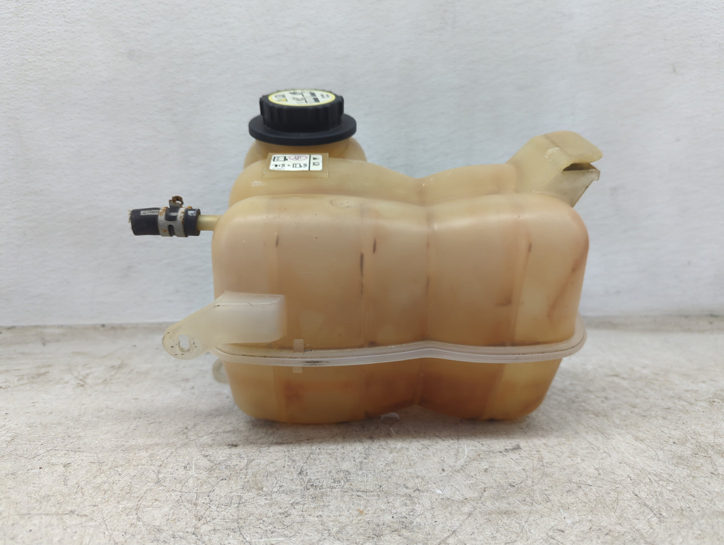 2004-2008 Ford F-150 Radiator Coolant Overflow Expansion Tank Bottle 1449279 - Oemusedautoparts1.com