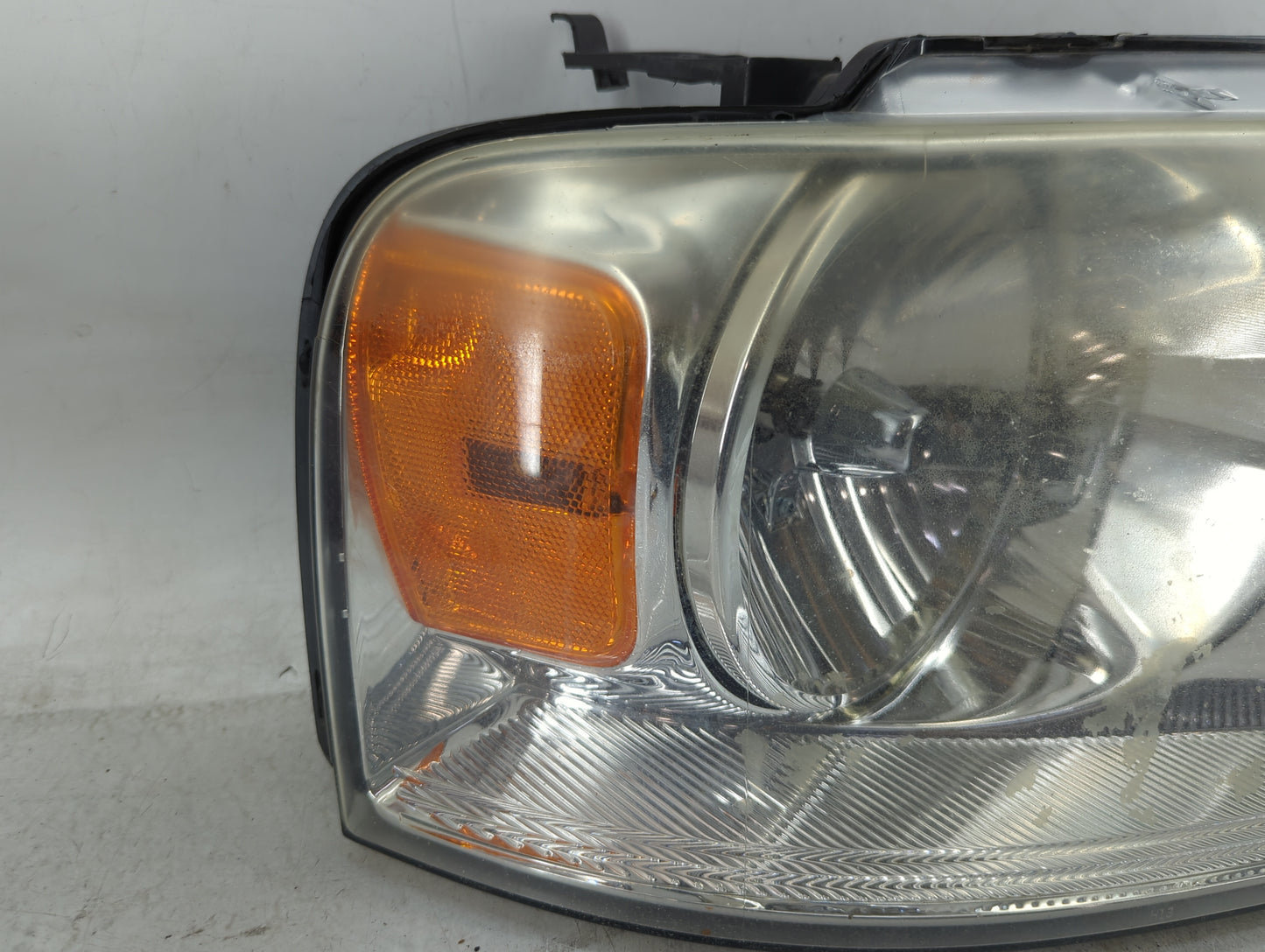 2004-2008 Ford F-150 Passenger Right Oem Head Light Headlight Lamp - Oemusedautoparts1.com