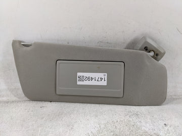 2004-2008 Ford F-150 Sun Visor Shade Replacement Passenger Right Mirror Fits Fits 2004 2005 2006 2007 2008 OEM Used Auto Par