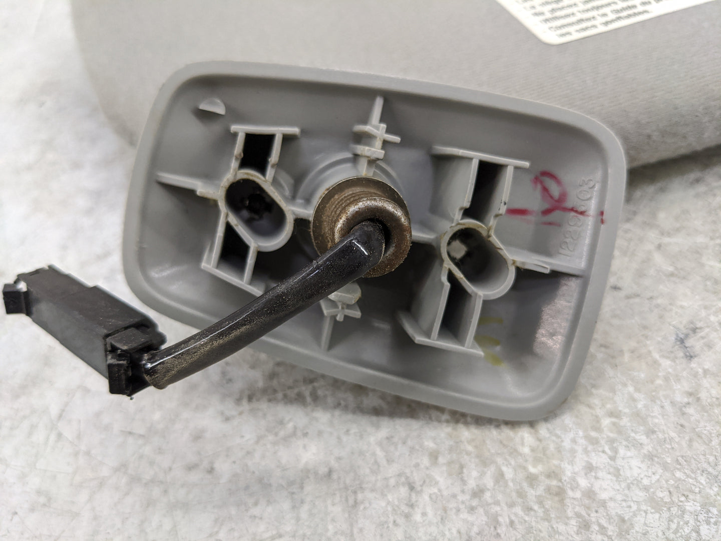 2004-2008 Ford F-150 Sun Visor Shade Replacement Driver Left Mirror Fits Fits 2004 2005 2006 2007 2008 OEM Used Auto Parts -