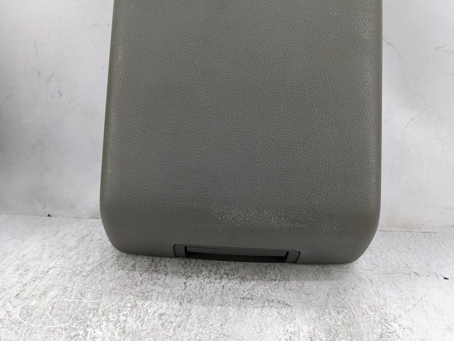 2008 Ford F-150 Center Console Armrest Cover Lid P/N:JL3X 15061A76 Fits OEM Used Auto Parts - Oemusedautoparts1.com