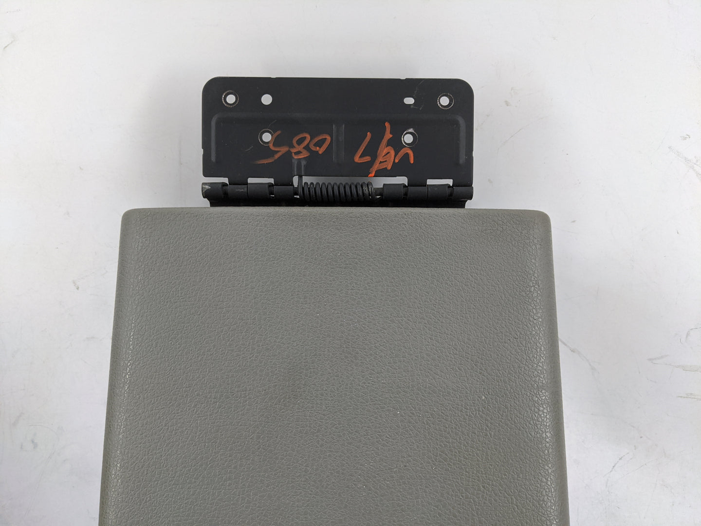 2008 Ford F-150 Center Console Armrest Cover Lid P/N:JL3X 15061A76 Fits OEM Used Auto Parts - Oemusedautoparts1.com