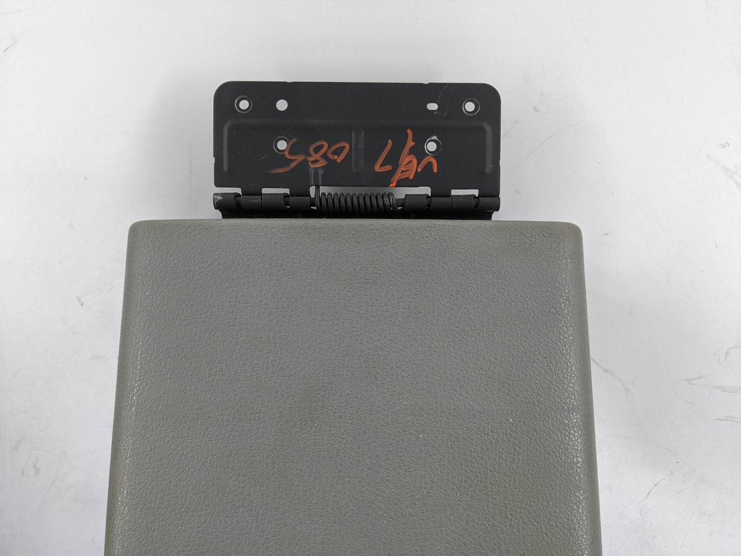 2008 Ford F-150 Center Console Armrest Cover Lid P/N:JL3X 15061A76 Fits OEM Used Auto Parts - Oemusedautoparts1.com