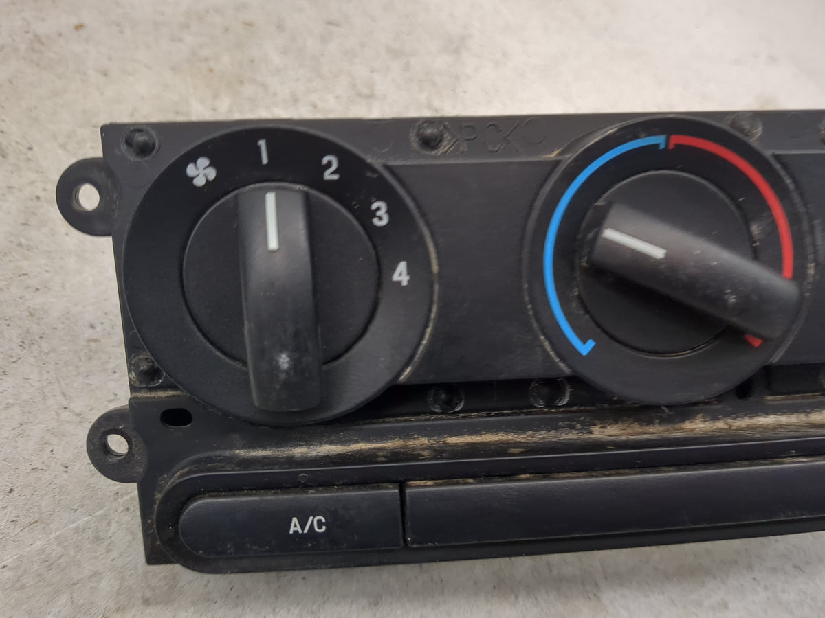 2004-2008 Ford F-150 Climate Control Module Temperature AC/Heater Replacement P/N:7L34-19980-AA 7LAA196062 Fits OEM Used Aut