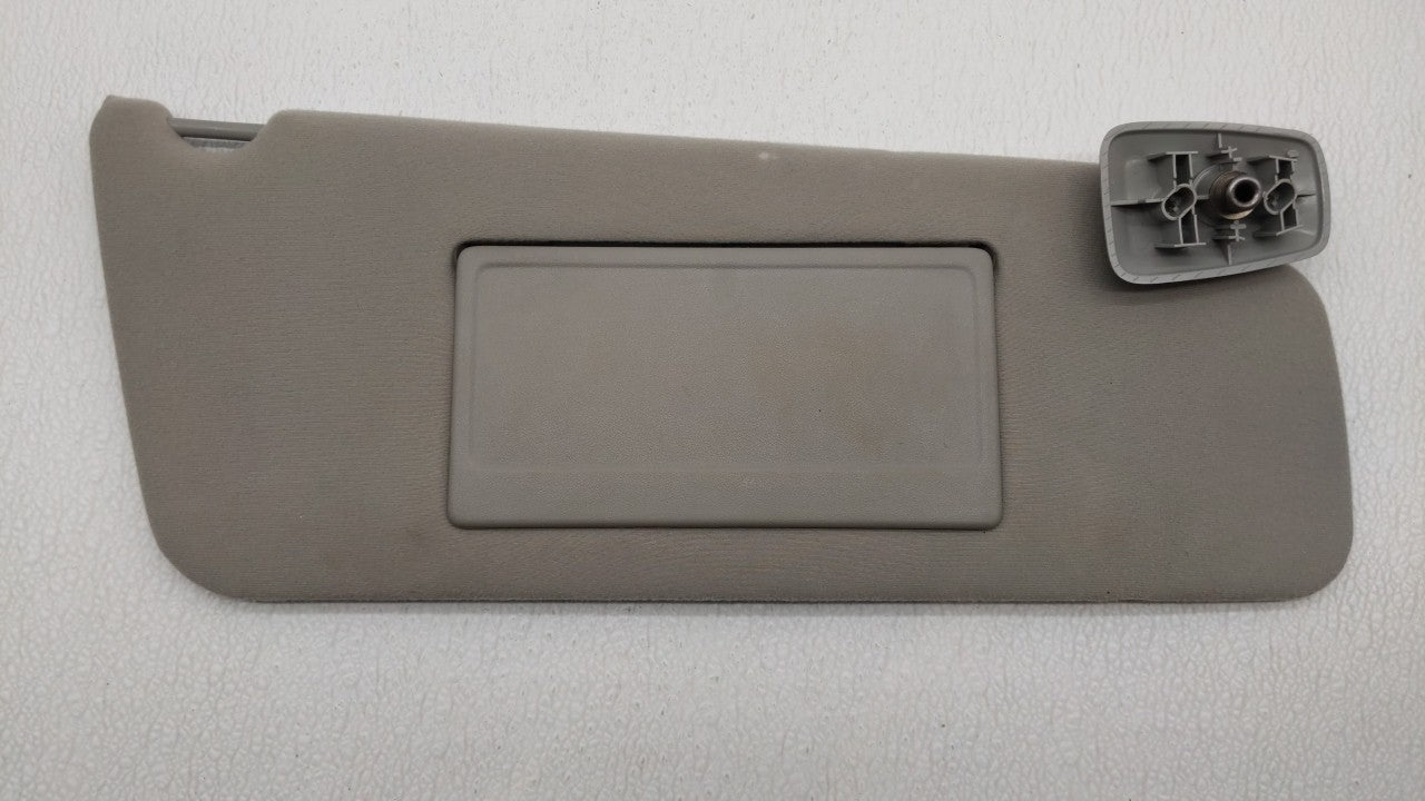 2004-2008 Ford F-150 Sun Visor Shade Replacement Passenger Right Mirror Fits Fits 2004 2005 2006 2007 2008 OEM Used Auto Par