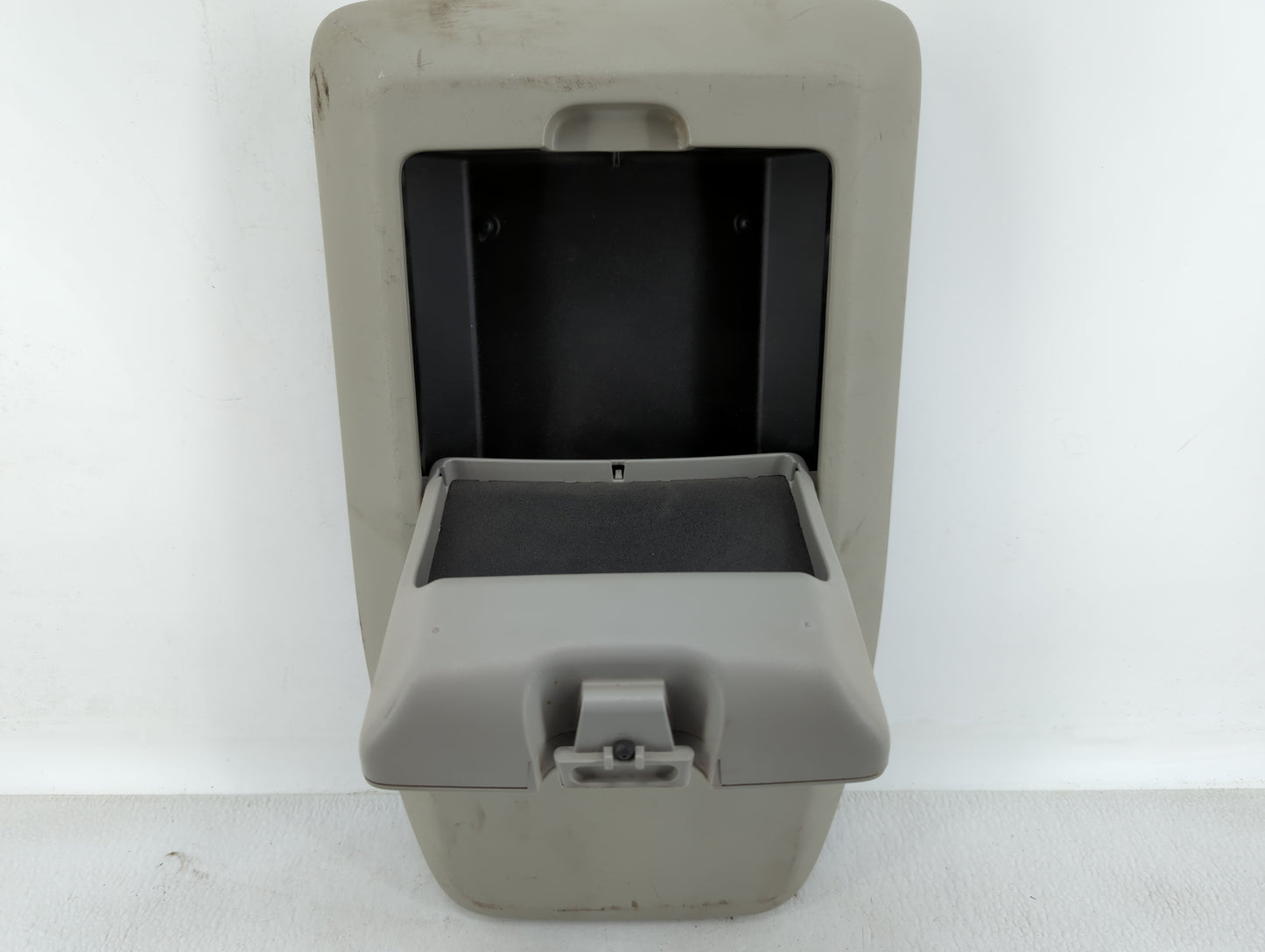 2008 Ford F-150 Overhead Roof Console - Oemusedautoparts1.com