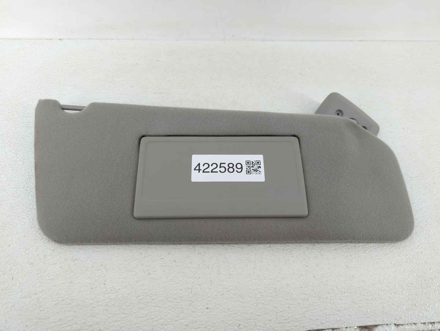2004-2008 Ford F-150 Sun Visor Shade Replacement Passenger Right Mirror Fits Fits 2004 2005 2006 2007 2008 OEM Used Auto Par