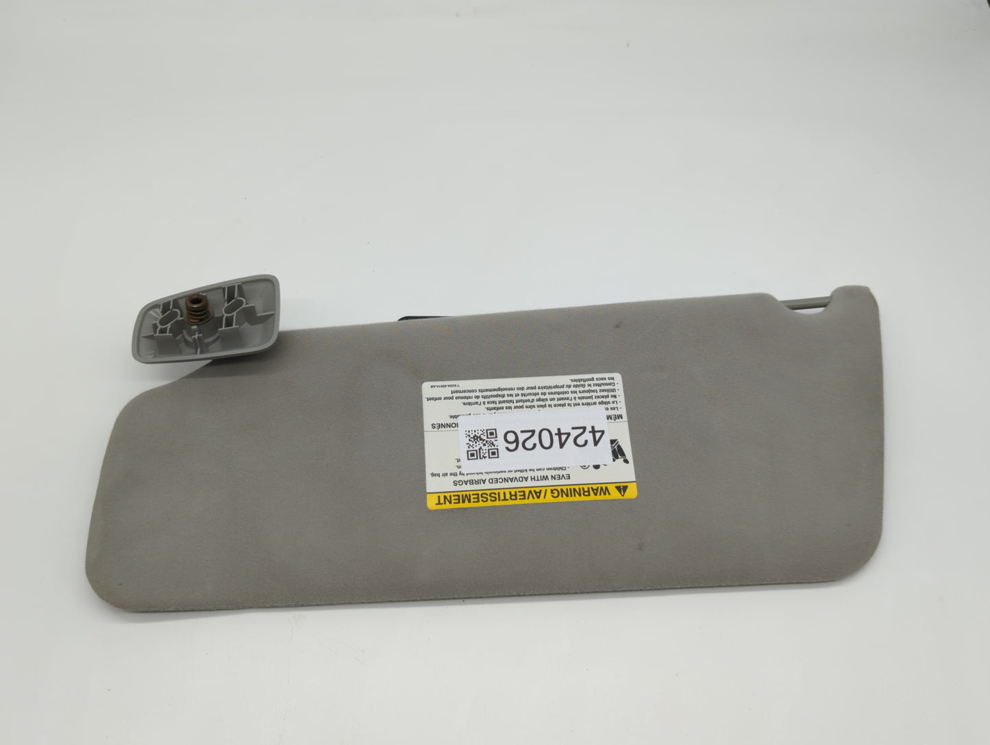 2004-2008 Ford F-150 Sun Visor Shade Replacement Passenger Right Mirror Fits Fits 2004 2005 2006 2007 2008 OEM Used Auto Par