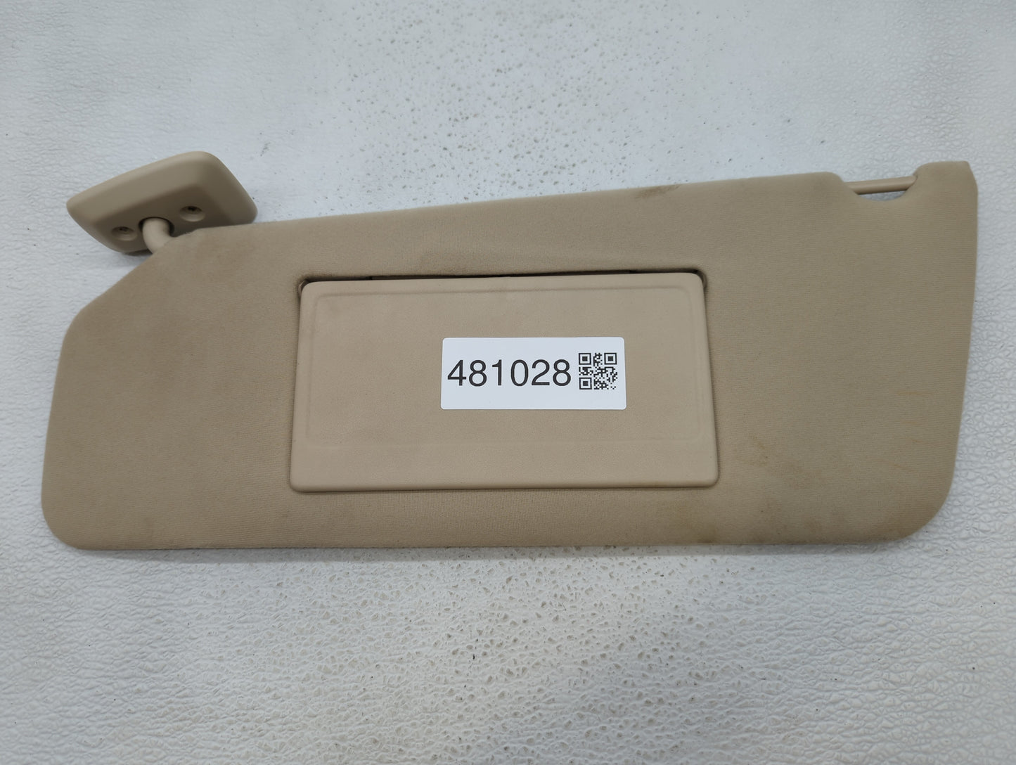 2004-2008 Ford F-150 Sun Visor Shade Replacement Passenger Right Mirror Fits Fits 2004 2005 2006 2007 2008 OEM Used Auto Par