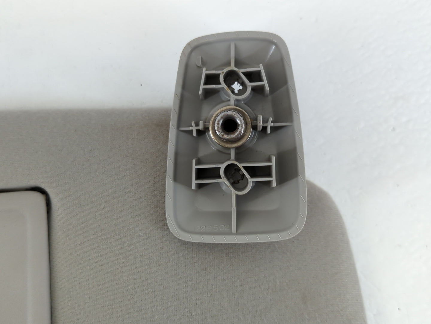 2004-2008 Ford F-150 Sun Visor Shade Replacement Passenger Right Mirror Fits Fits 2004 2005 2006 2007 2008 OEM Used Auto Par