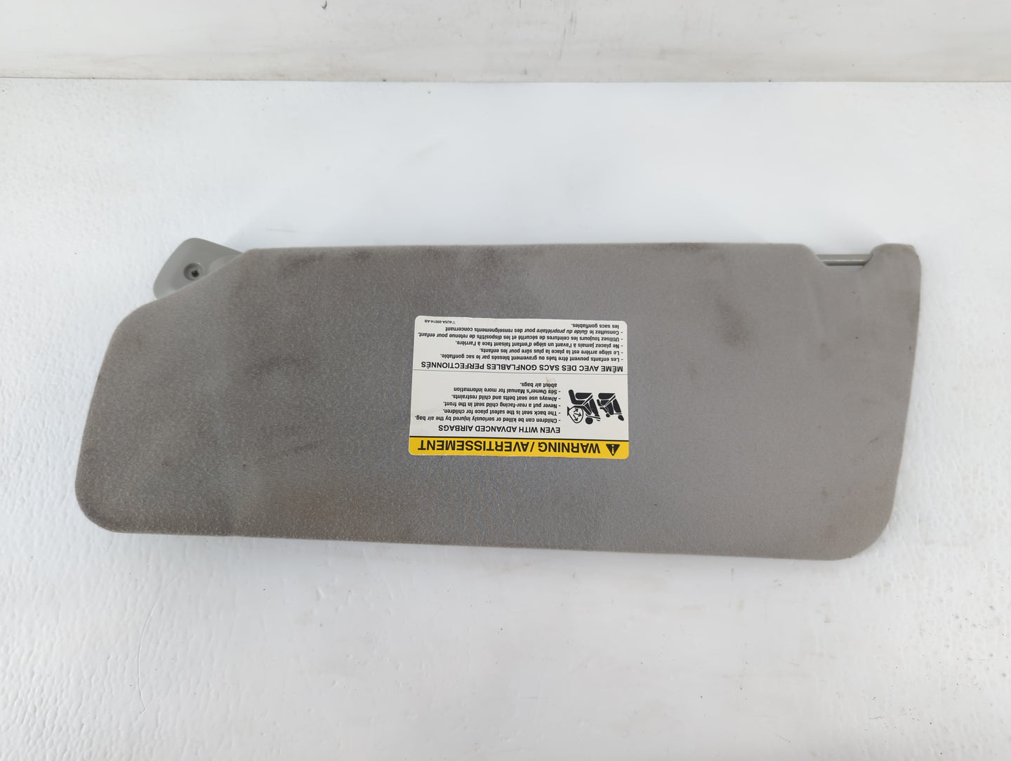 2004-2008 Ford F-150 Sun Visor Shade Replacement Passenger Right Mirror Fits Fits 2004 2005 2006 2007 2008 OEM Used Auto Par