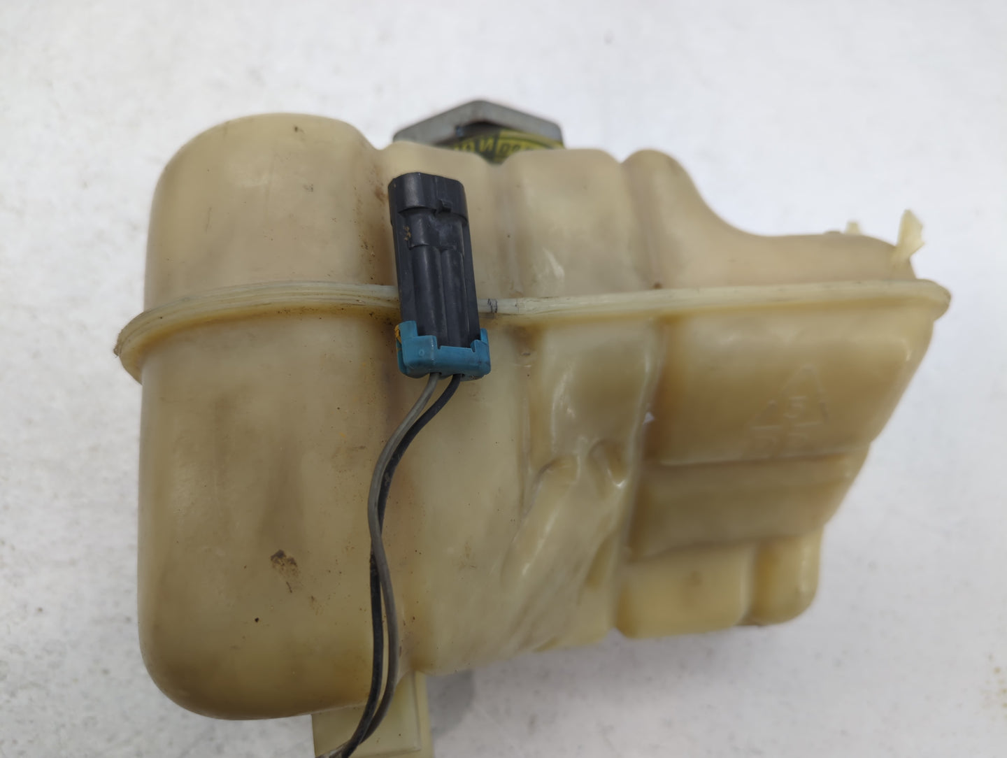 2008 Ford F-150 Radiator Coolant Overflow Expansion Tank Bottle - Oemusedautoparts1.com
