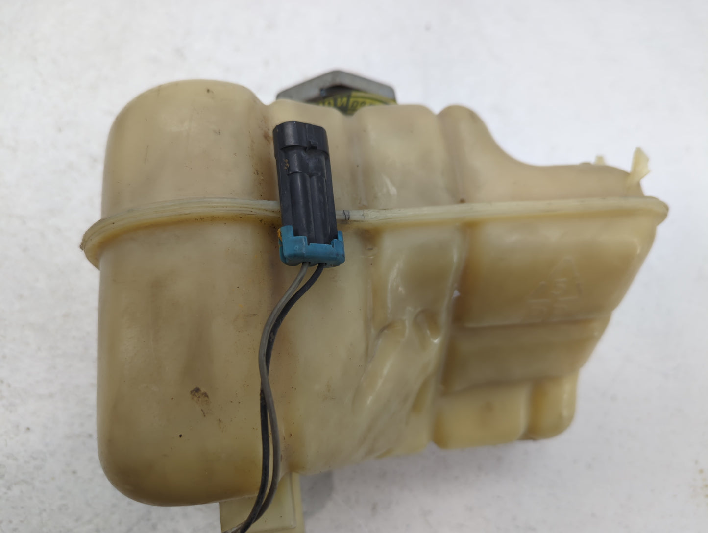 2008 Ford F-150 Radiator Coolant Overflow Expansion Tank Bottle - Oemusedautoparts1.com