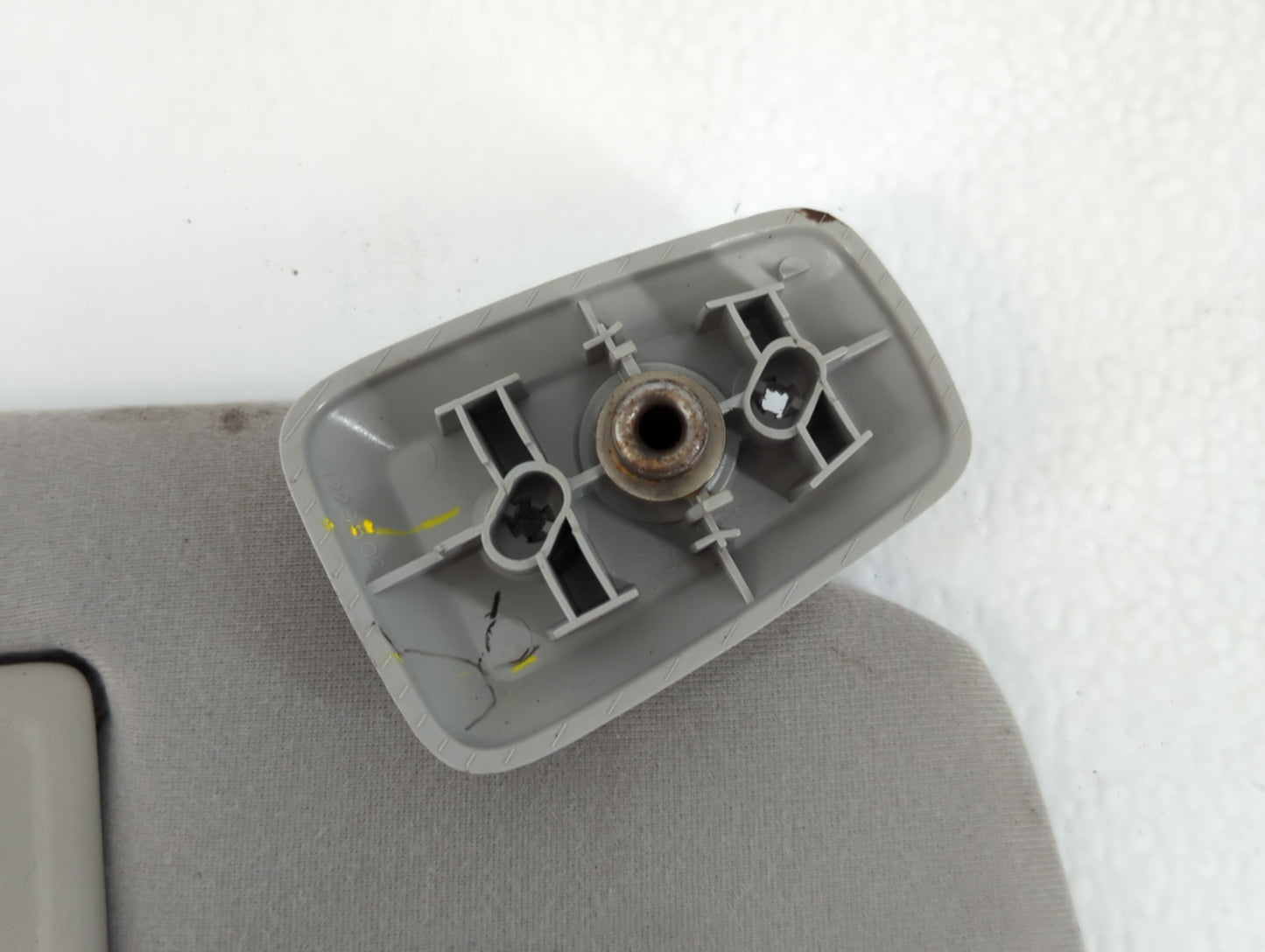 2004-2008 Ford F-150 Sun Visor Shade Replacement Passenger Right Mirror Fits Fits 2004 2005 2006 2007 2008 OEM Used Auto Par