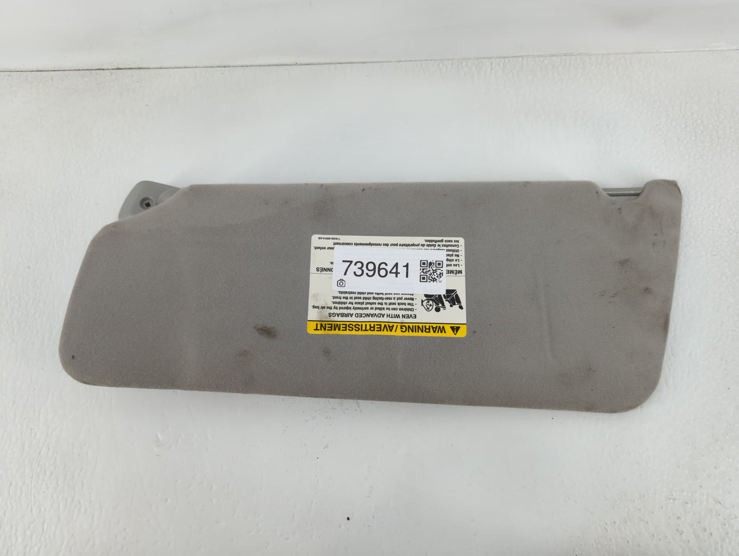 2004-2008 Ford F-150 Sun Visor Shade Replacement Passenger Right Mirror Fits Fits 2004 2005 2006 2007 2008 OEM Used Auto Par