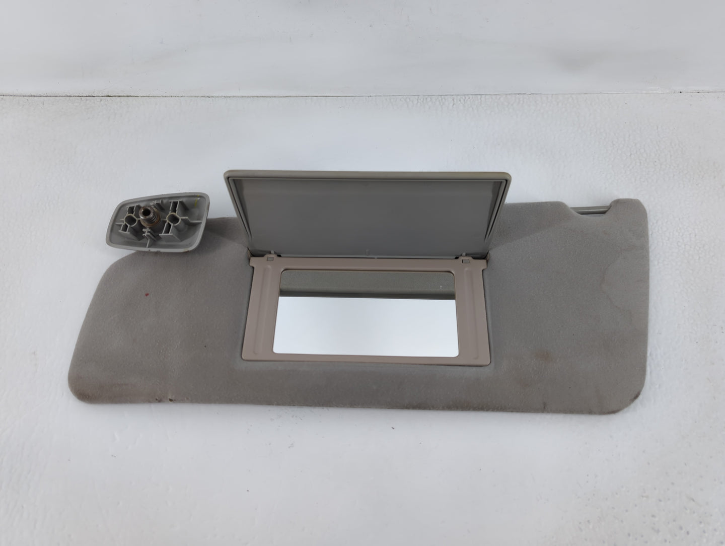 2004-2008 Ford F-150 Sun Visor Shade Replacement Driver Left Mirror Fits Fits 2004 2005 2006 2007 2008 OEM Used Auto Parts -