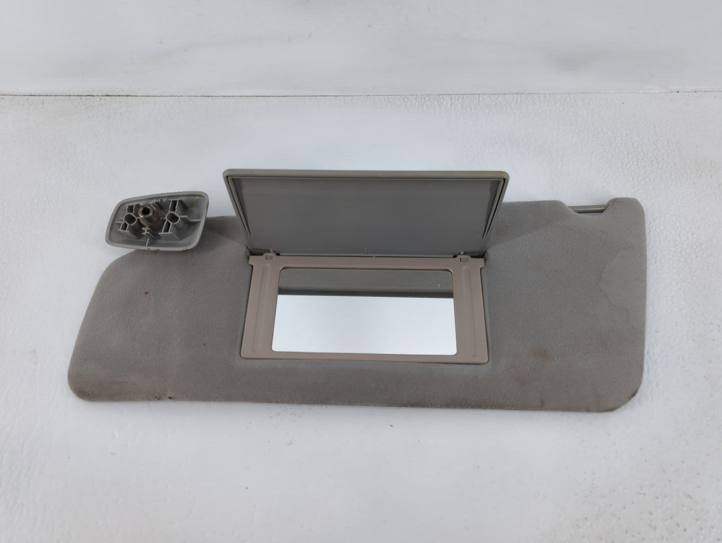 2004-2008 Ford F-150 Sun Visor Shade Replacement Driver Left Mirror Fits Fits 2004 2005 2006 2007 2008 OEM Used Auto Parts -