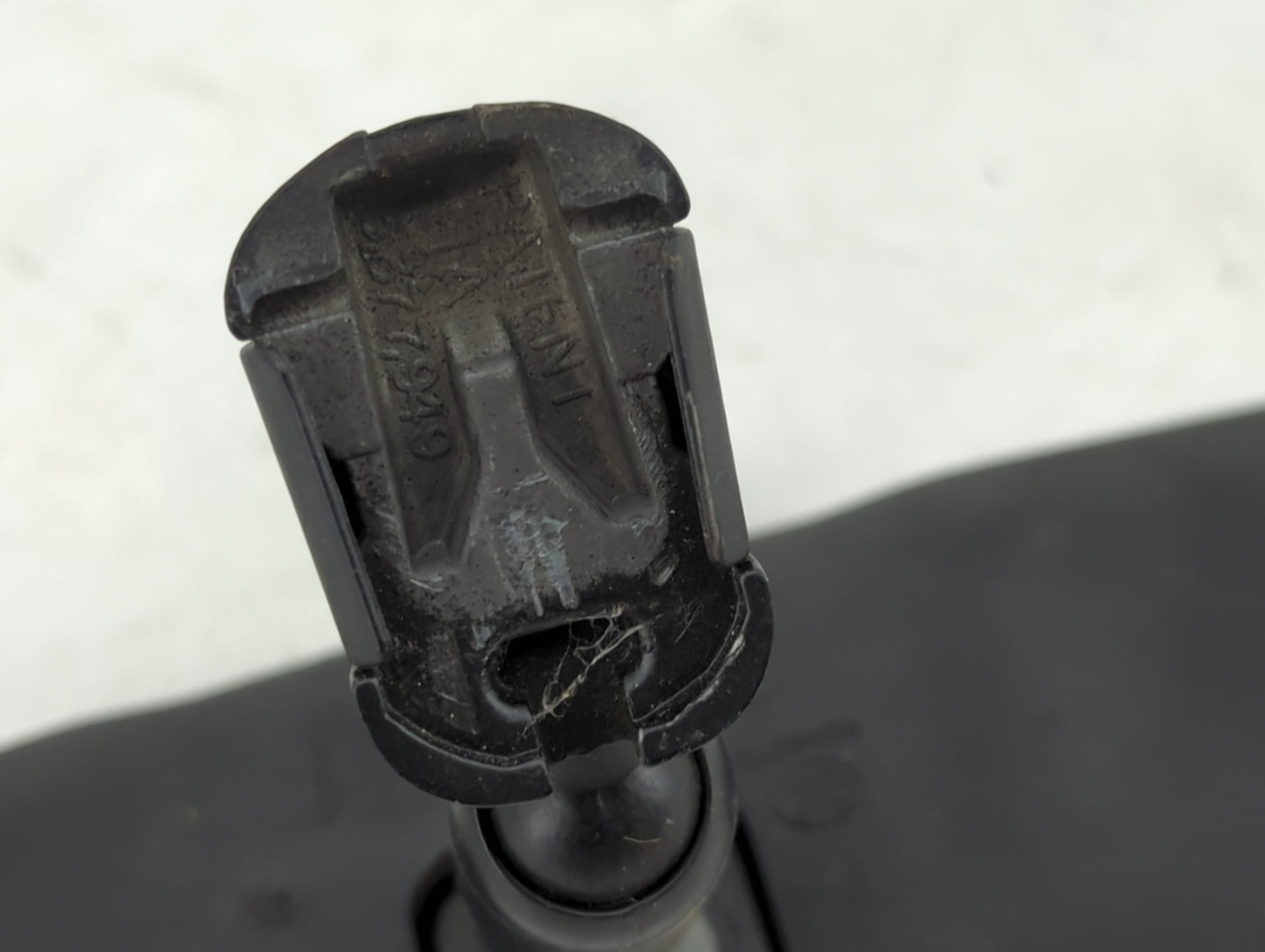 2004-2020 Ford F-150 Interior Rear View Mirror Replacement OEM Fits OEM Used Auto Parts - Oemusedautoparts1.com