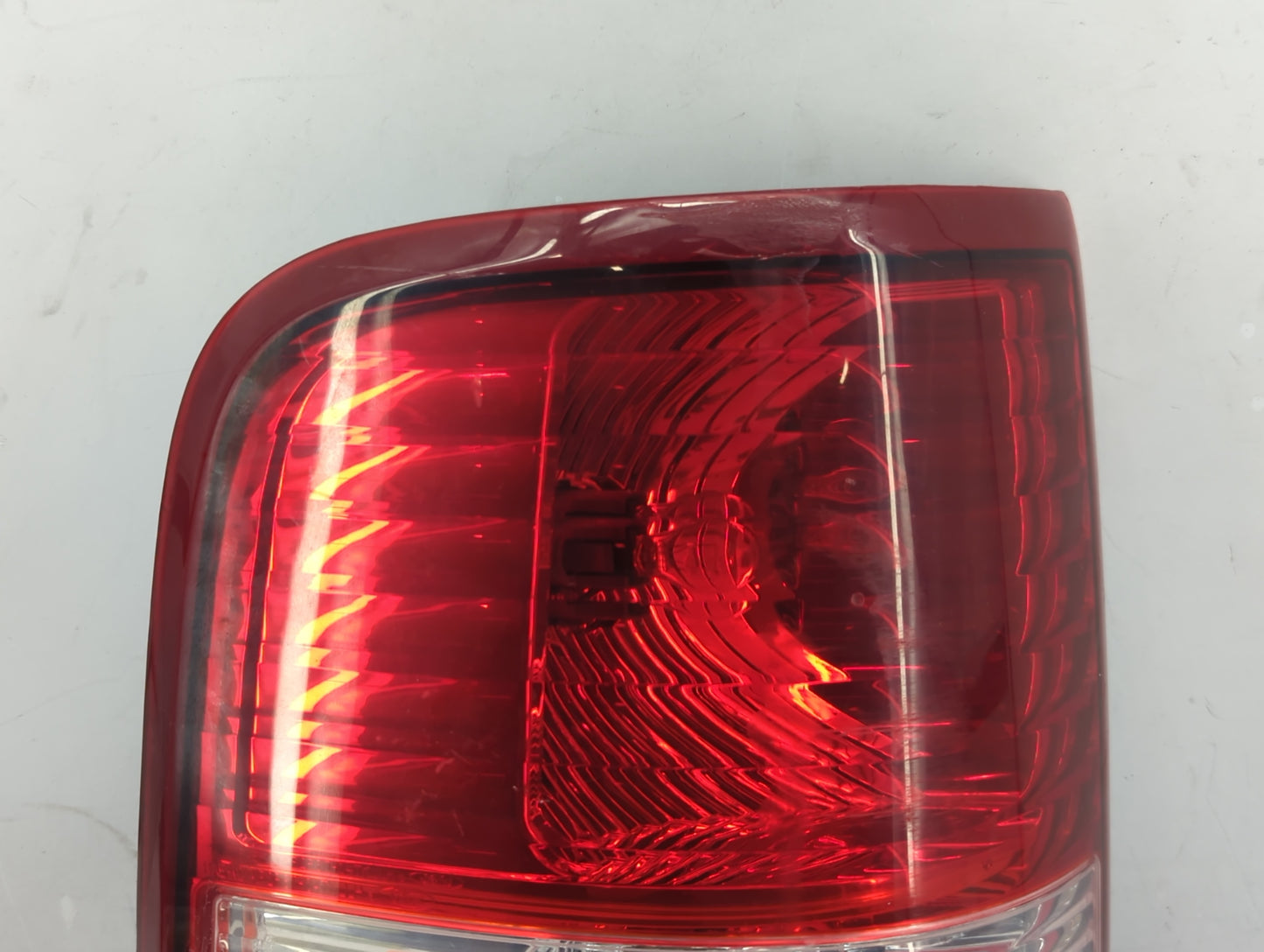 2004-2008 Ford F-150 Tail Light Assembly Driver Left OEM Fits Fits 2004 2005 2006 2007 2008 OEM Used Auto Parts - Oemusedaut