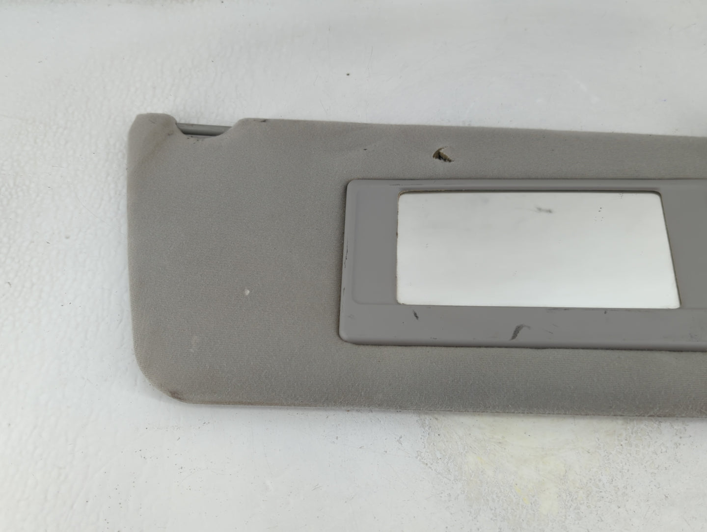 2004-2008 Ford F-150 Sun Visor Shade Replacement Passenger Right Mirror Fits Fits 2004 2005 2006 2007 2008 OEM Used Auto Par