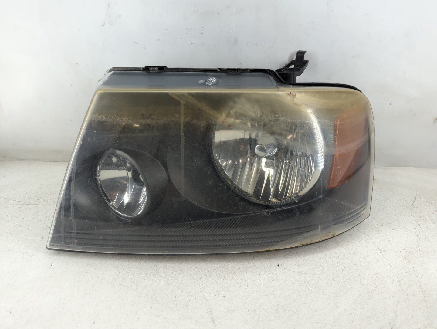 2008 Ford F-150 Driver Left Oem Head Light Headlight Lamp - Oemusedautoparts1.com
